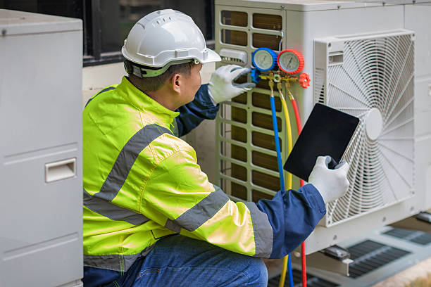 Professional Hvac technician working in Lake Orion, MI